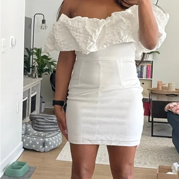 Mini dress - Picture 2 of 2